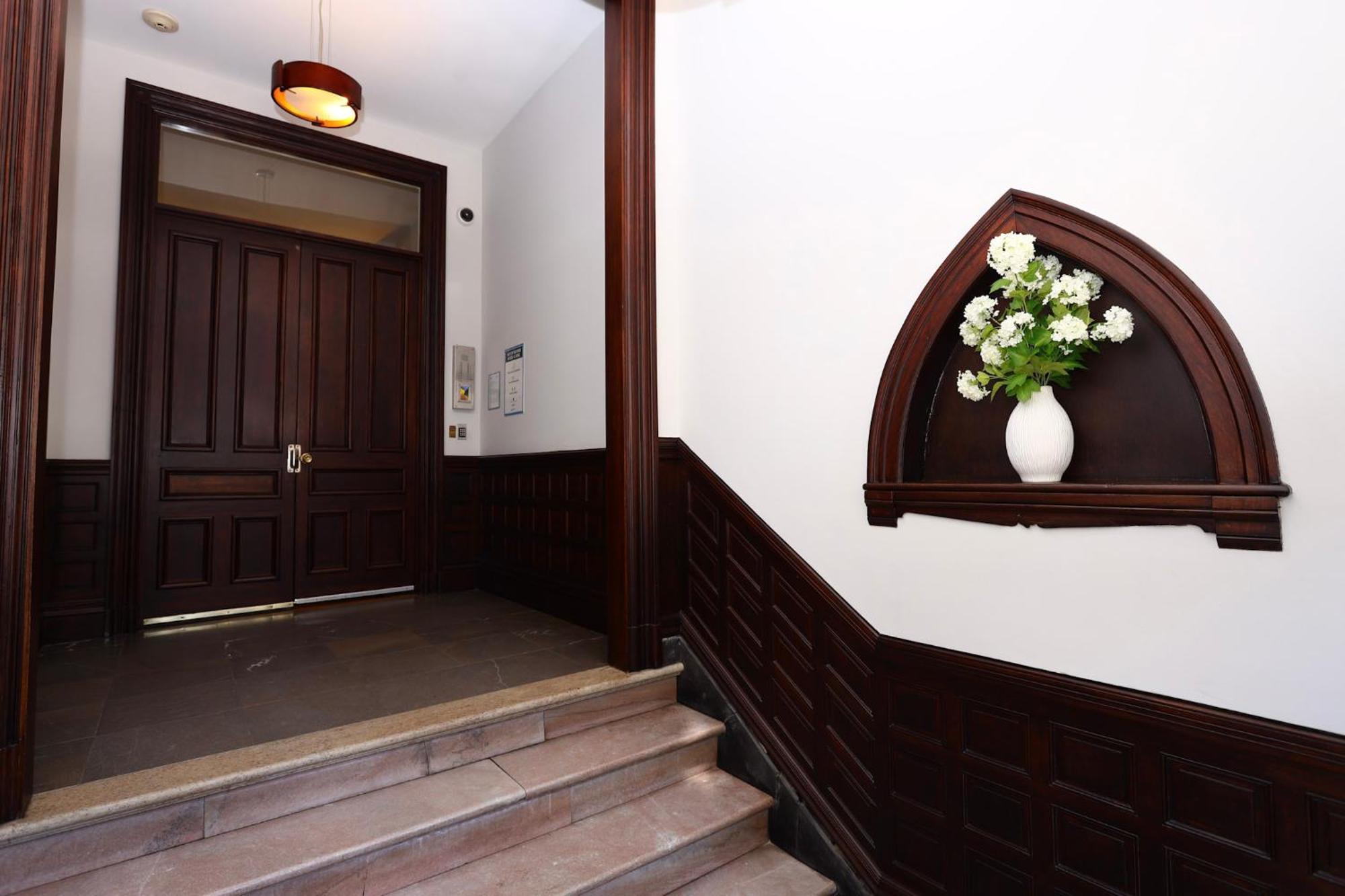 Large Stylish Newbury Street Studio W/ Kitchen Boston Eksteriør bilde